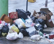 lixo-nas-ruas-11