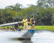 a-industria-do-turismo-e-os-danos-a-amazonia-2