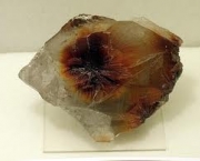 como-se-formam-os-cristais-de-quartzo-2